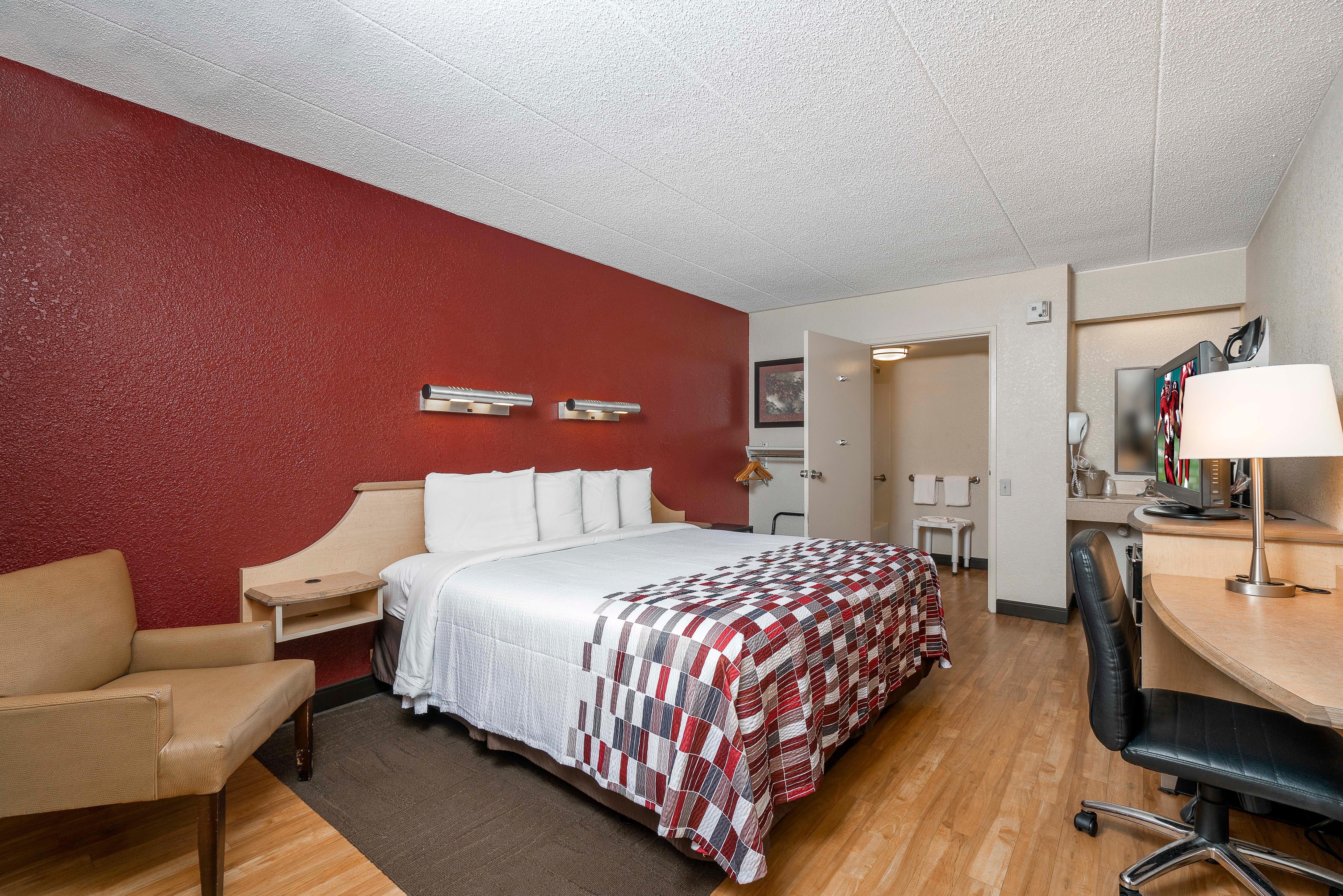 Red Roof Inn Edison Exterior foto