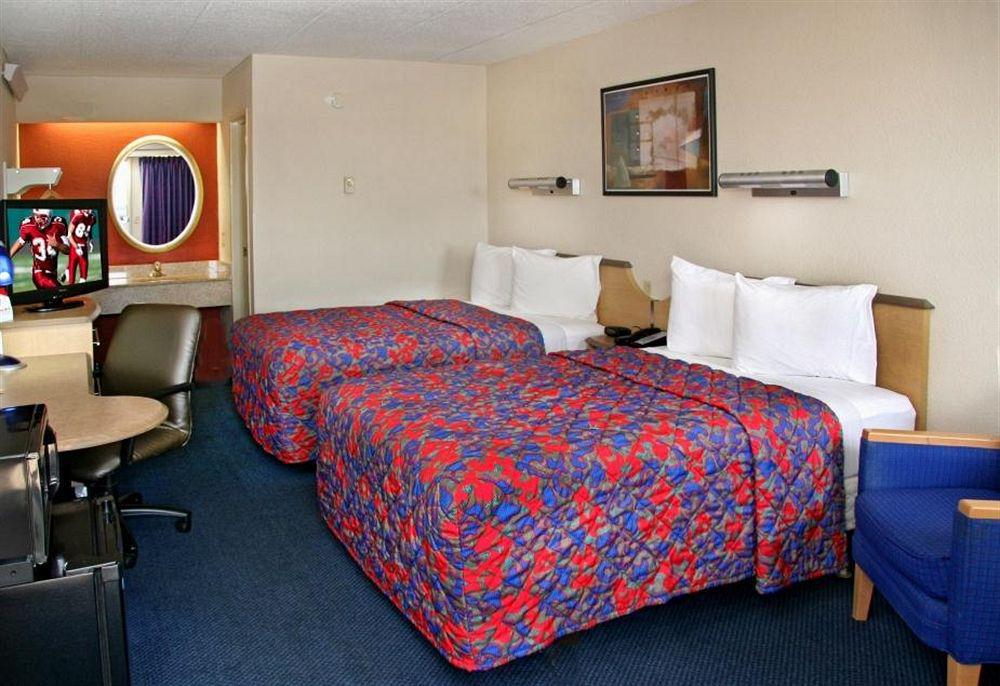 Red Roof Inn Edison Zimmer foto